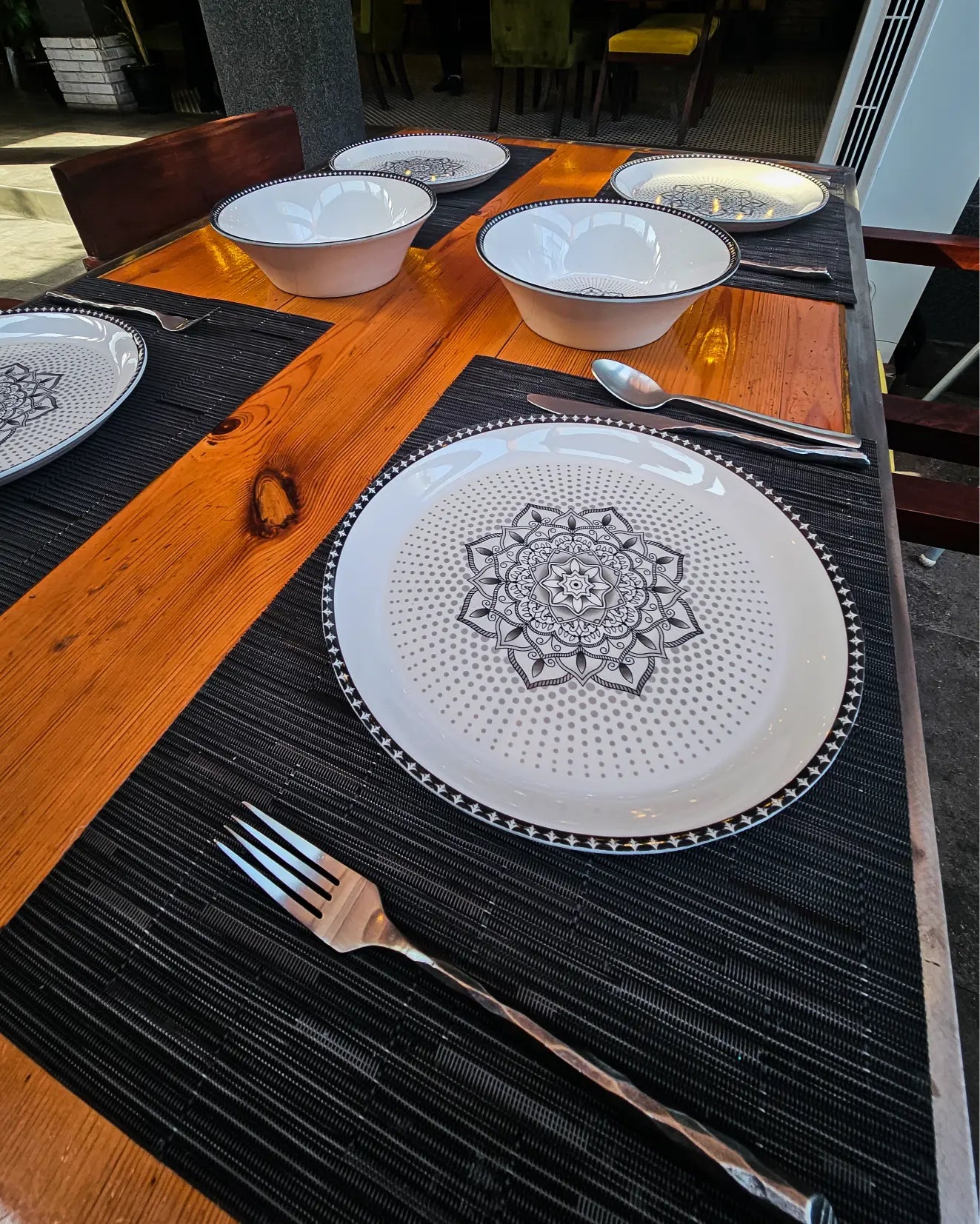 Nishat Dinner Set