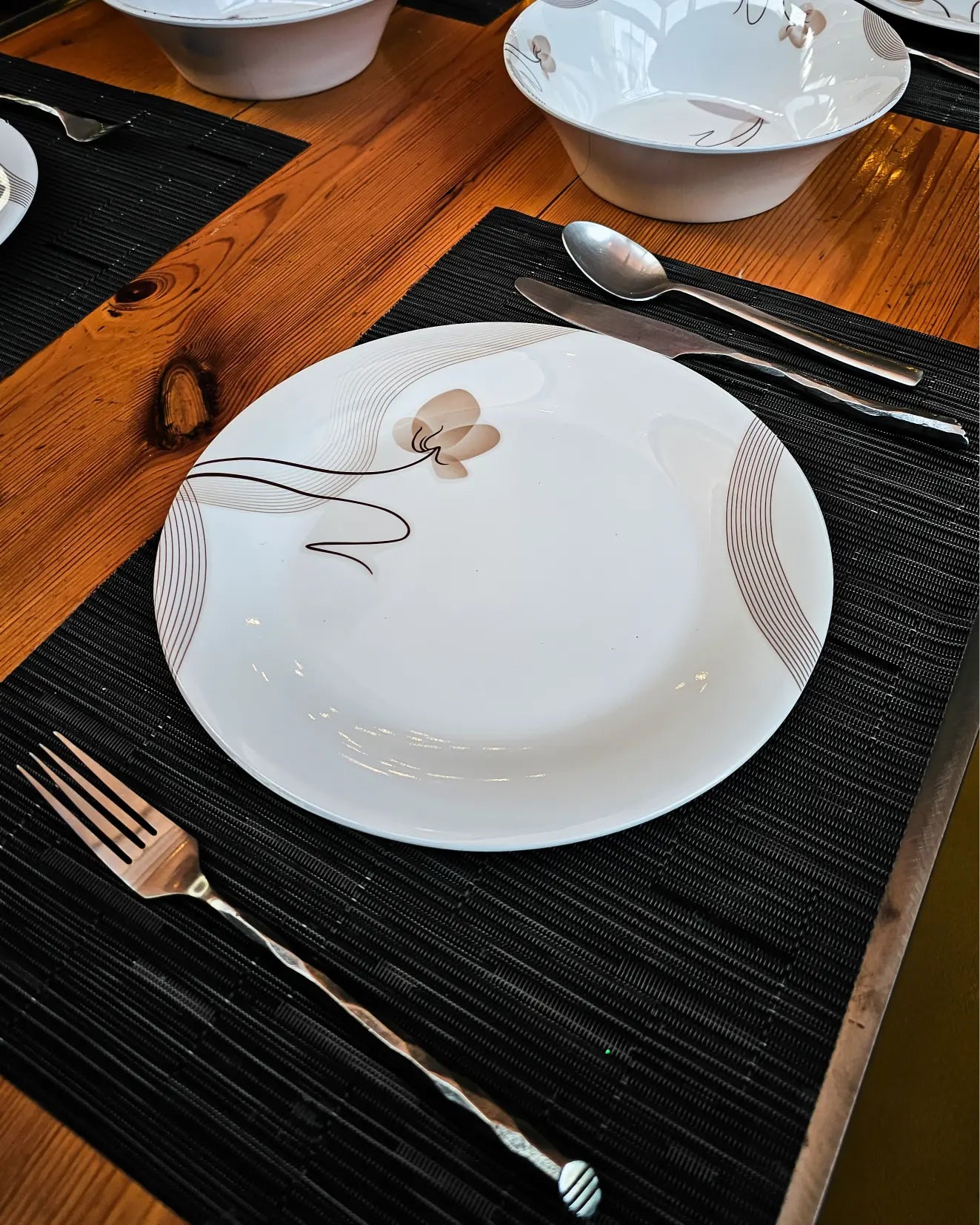 Bahaar Dinner Set